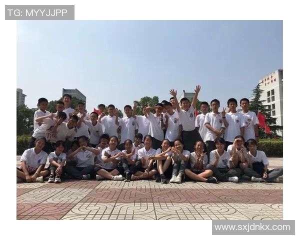 李丽独家揭秘街舞技巧与心得分享助你舞出自信与风采