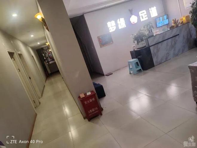 wns8885566镇雄南大街60平门面让渡！(图2)