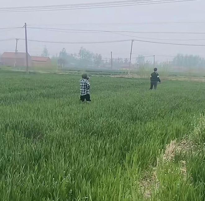 威尼斯网址沭阳4姐弟一夜爆火后门口呈现许多生疏衣哥的话有人信了